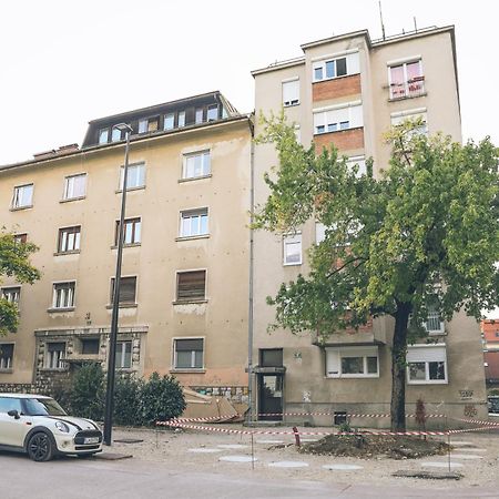 Ella'S Castle View Apartment リュブリャナ エクステリア 写真