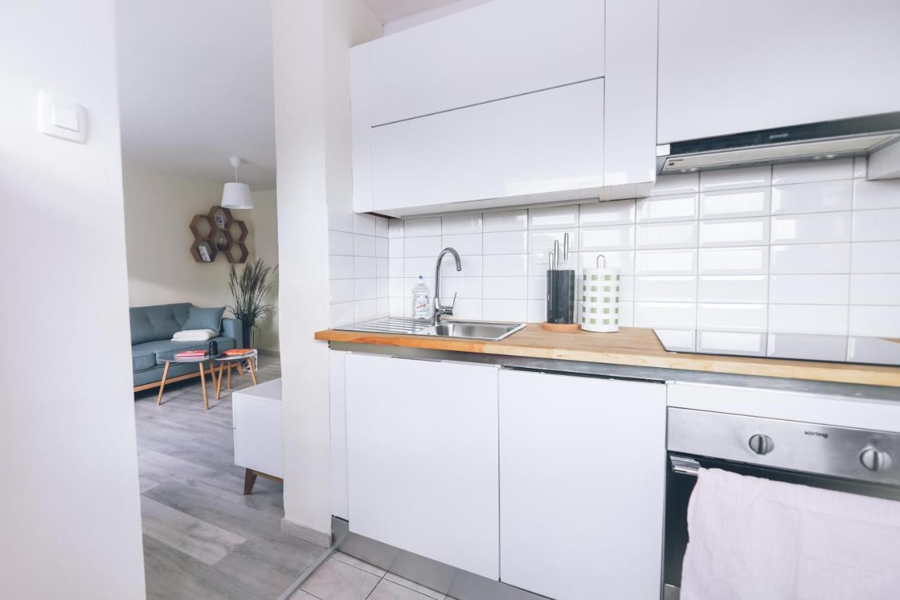 Ella'S Castle View Apartment リュブリャナ エクステリア 写真